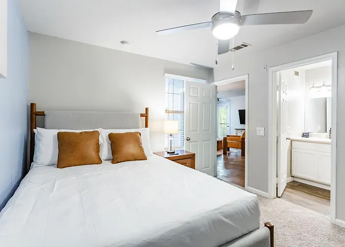 Apartment Landing Incredible 1bd Game Clubhouse