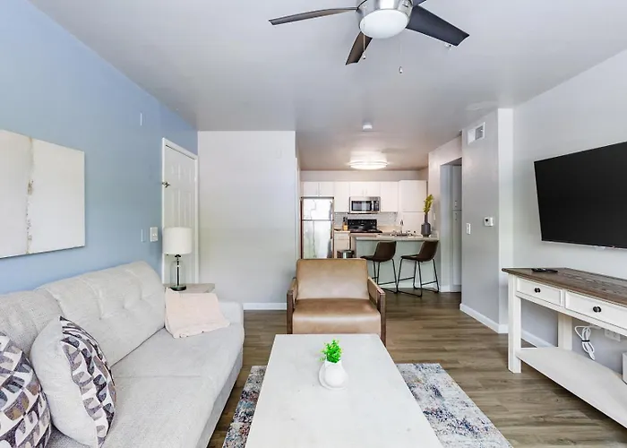 Apartment Landing Incredible 1bd Game Clubhouse